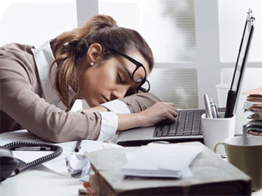 11 causes de la fatigue constante | Herbano.com